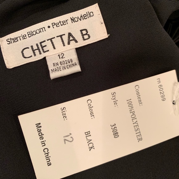 NWT, black long, pleated dress - Picture 7 of 7